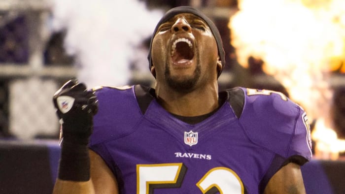 2012-8-17-ray-lewis-ravens-16_9